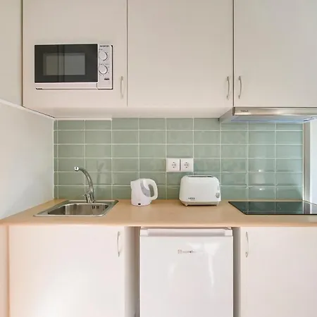 Cozy Marques De Pombal Apartamento Lisboa